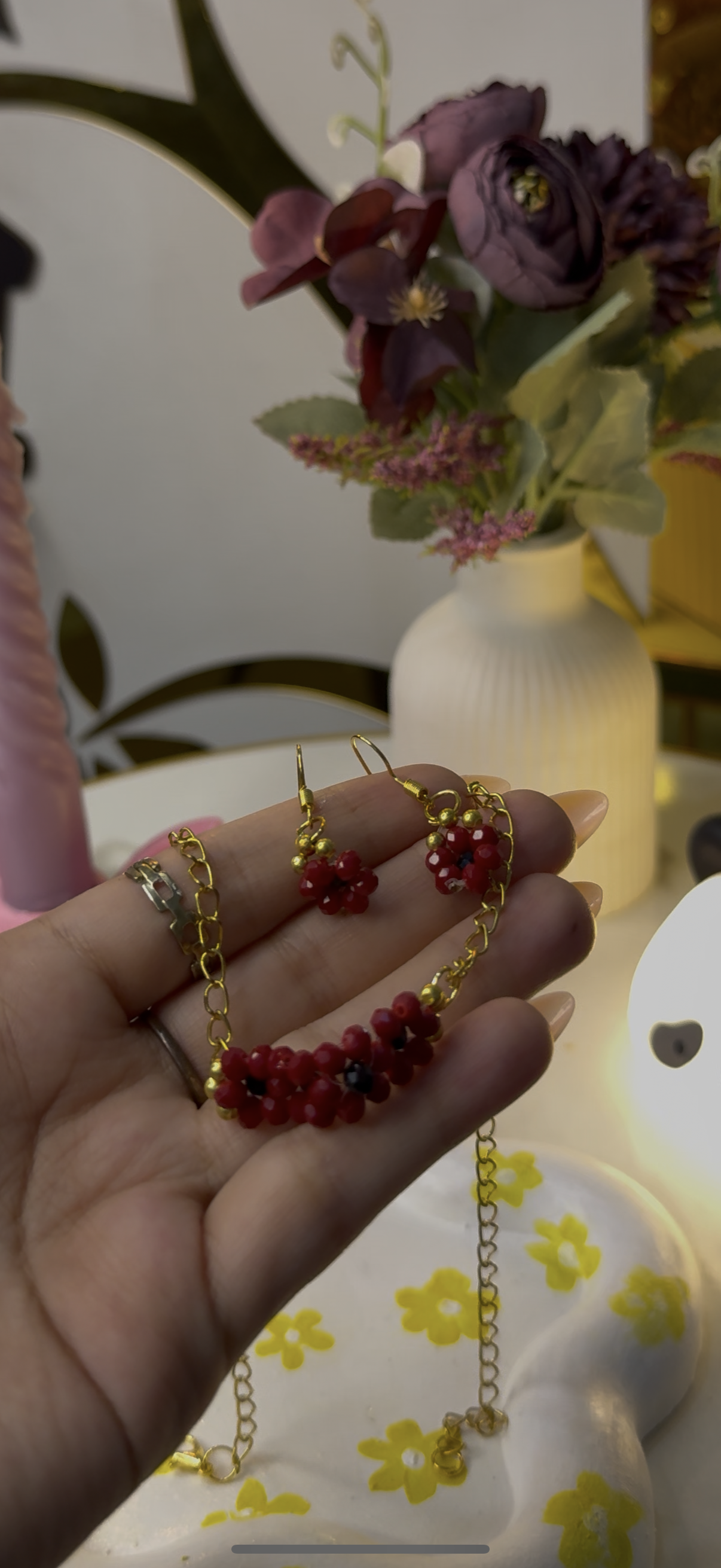 Flower necklace and earrings