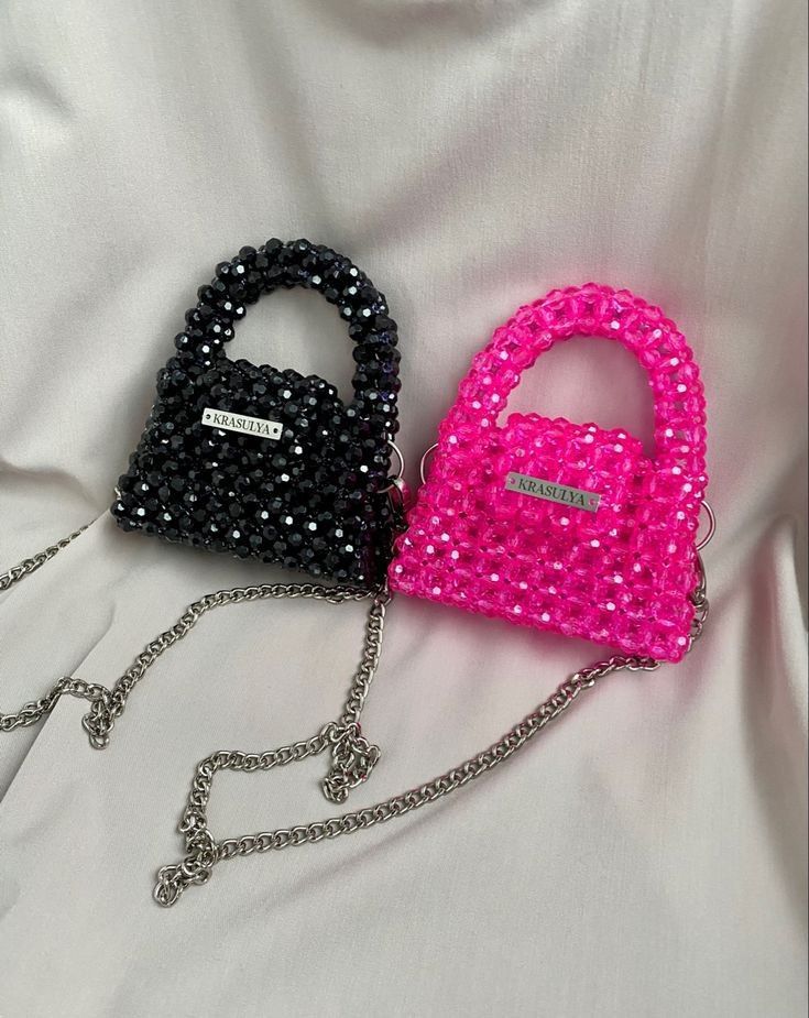 Bead's hand bags 