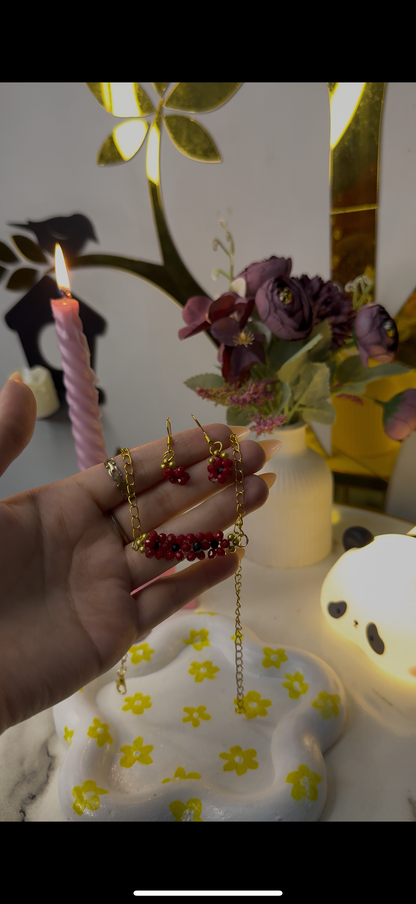 Flower necklace and earrings