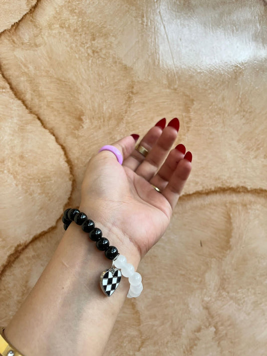 Heart charm beads bracelet